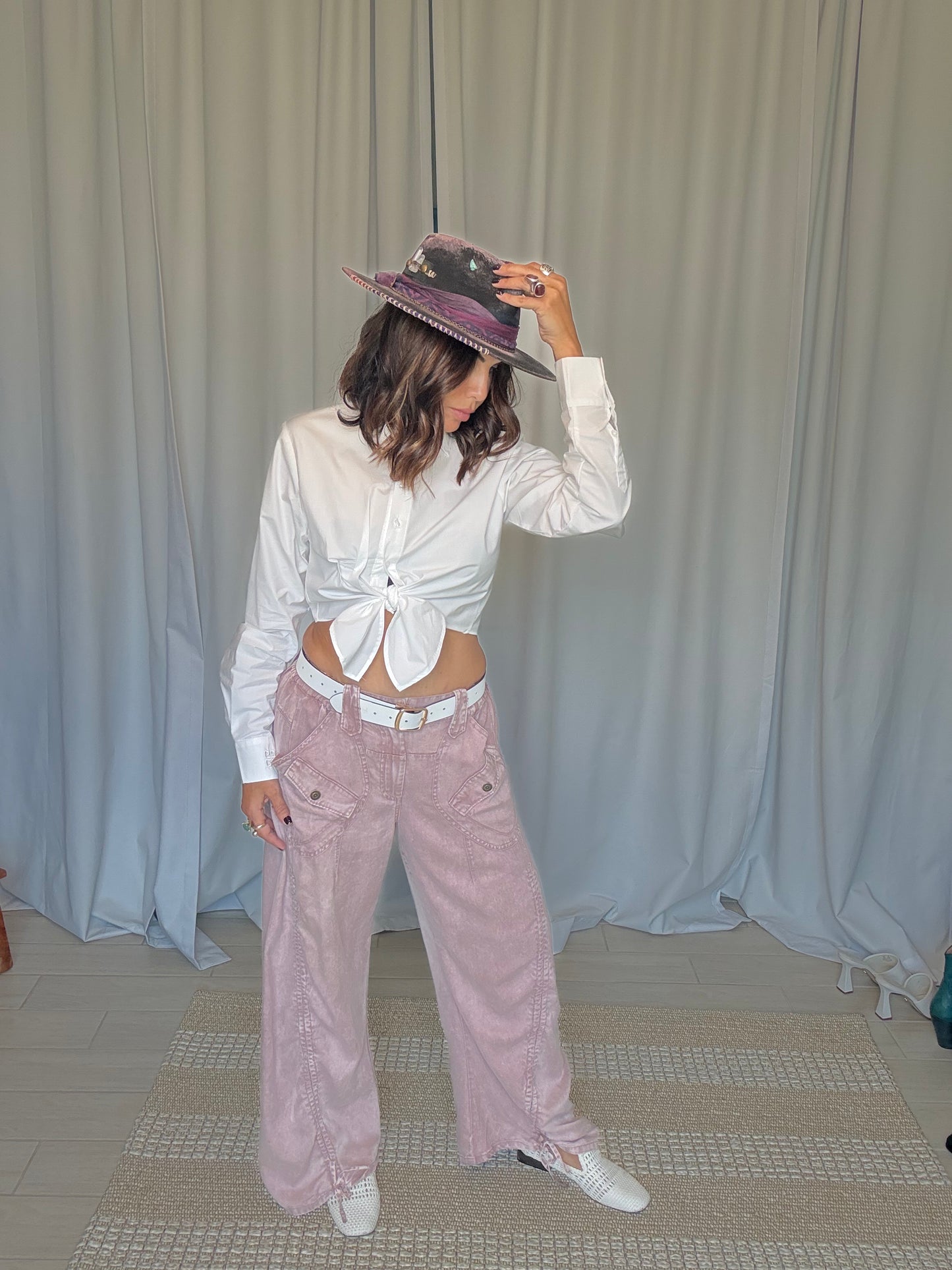 GIVENCHY White Button-Up Tie Front Crop Shirt