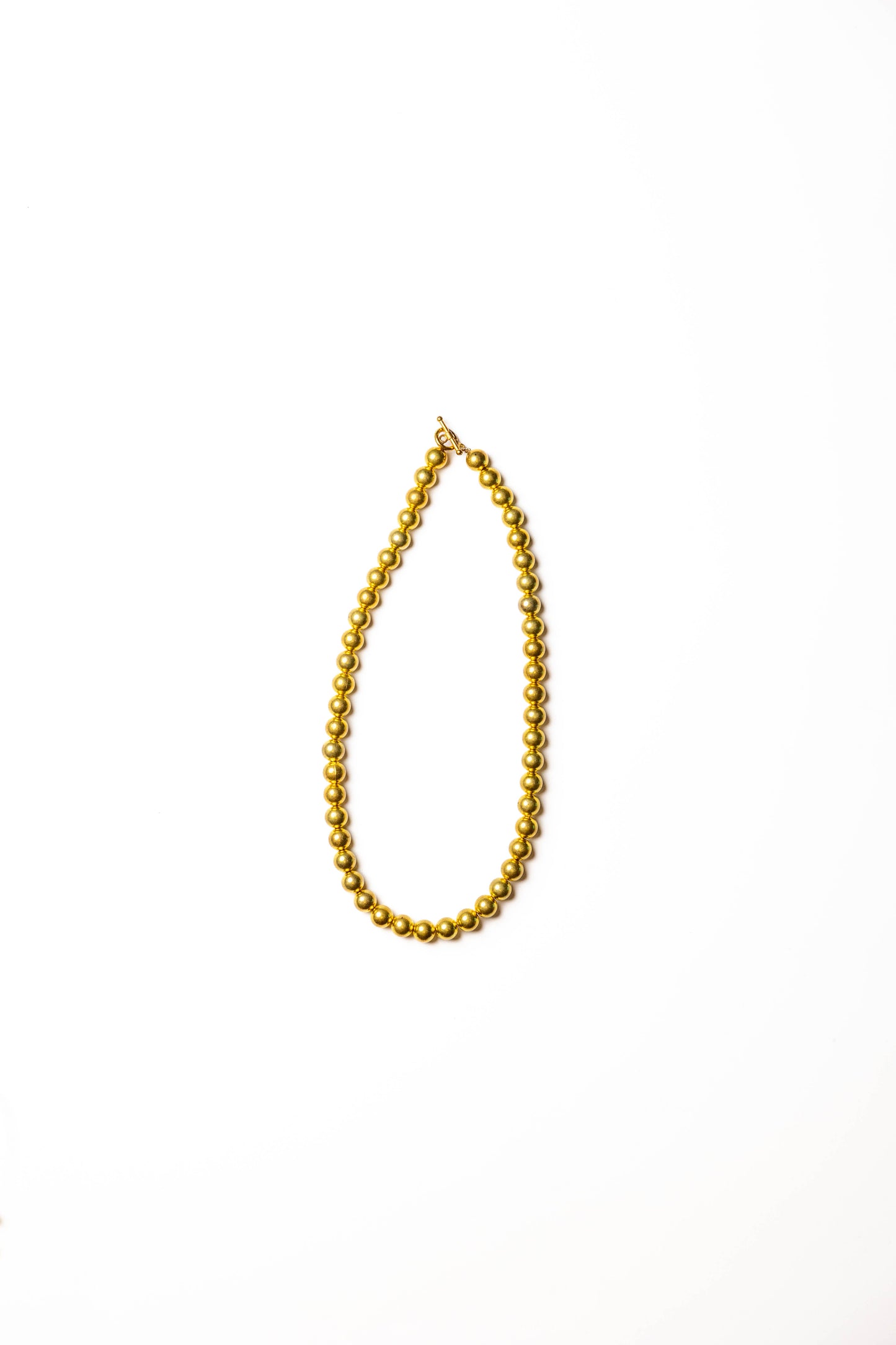 Classic Gold Beaded Necklace 02