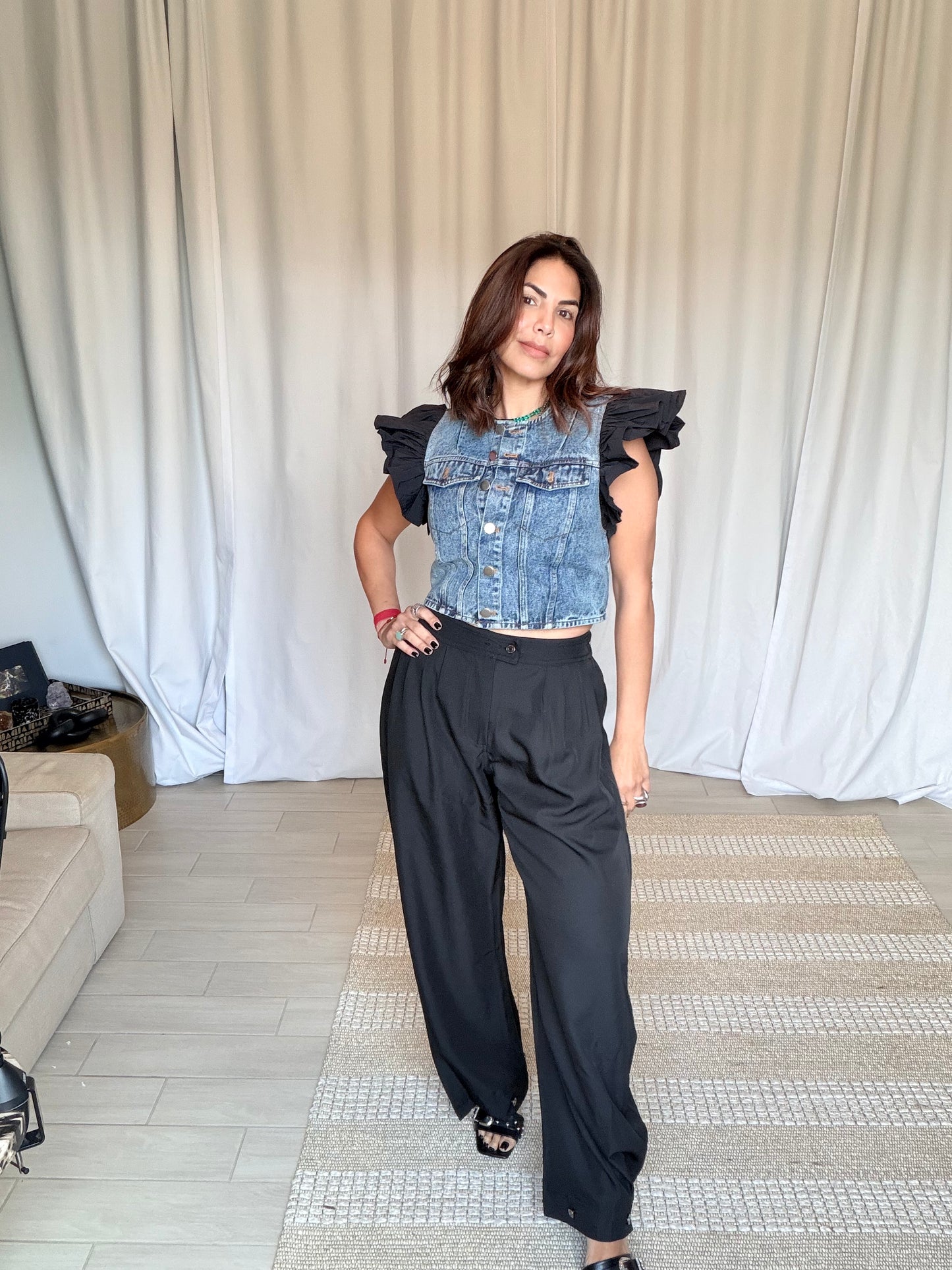 Relaxed Barrel Trousers with Button Cuffs