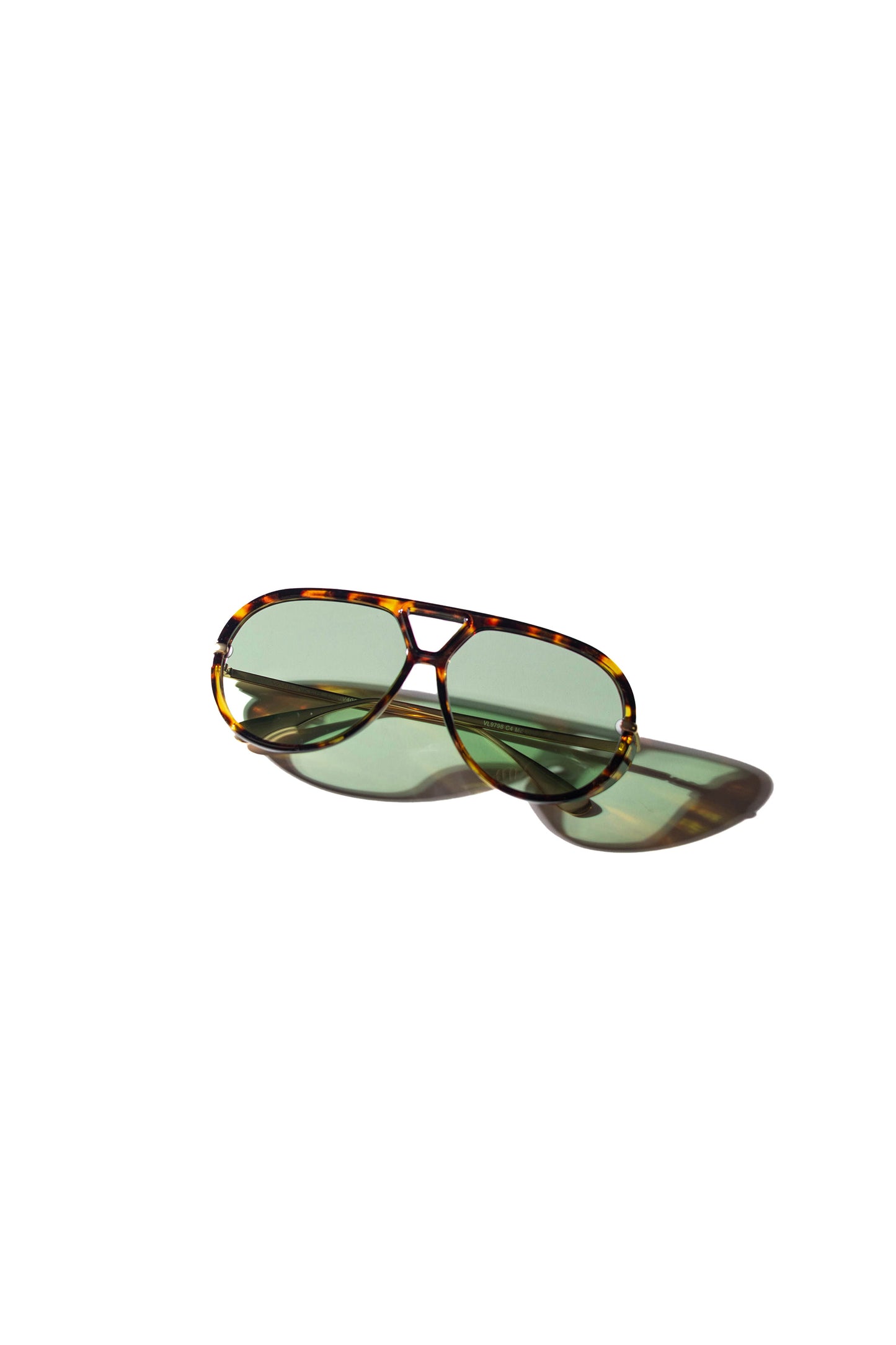 Vintage Tortoiseshell Aviator Sunglasses – Green Tinted Lenses