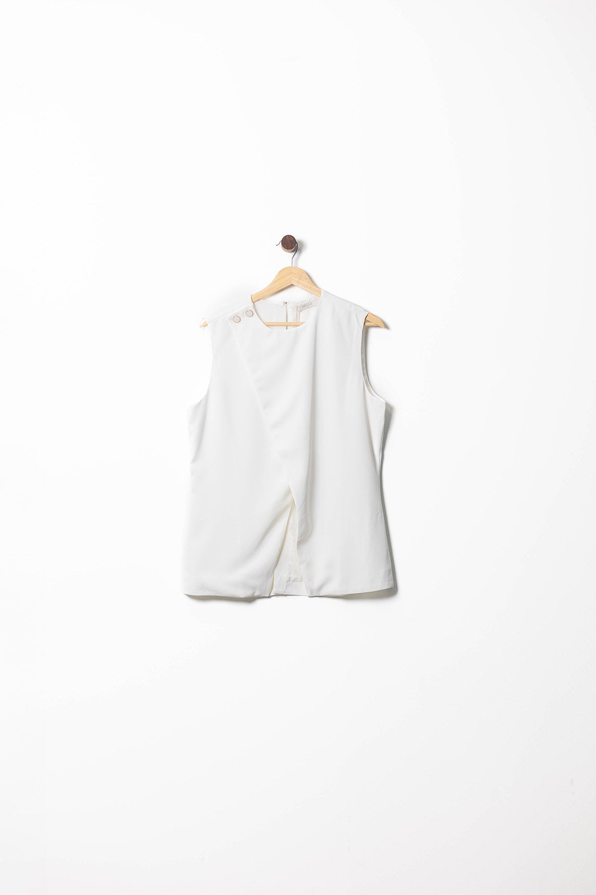 White Power Set with Statement Belt