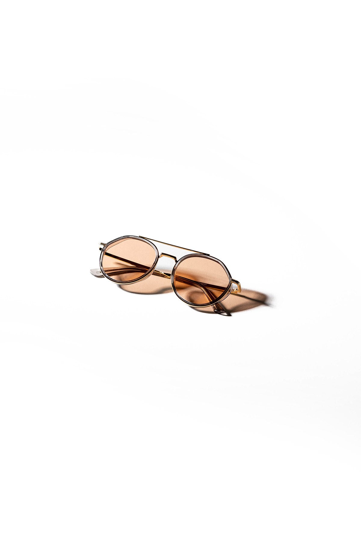 Round Frame Sunglasses with Brown Lenses